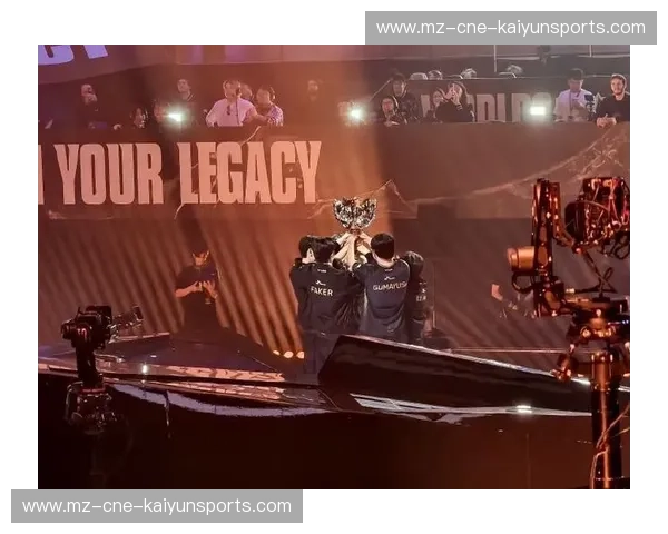 电竞看台：点燃每一次巅峰对决的观赛仪式感